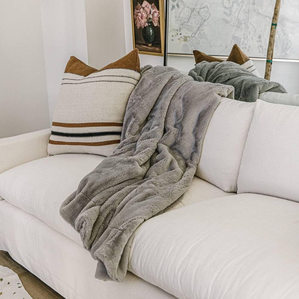 Minky Designs Kül Grisi Minky  - Cashmere Throw Blanket incelemesi ve fiyatı